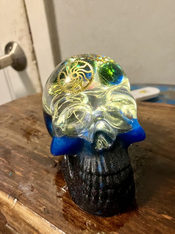 Steampunk Skull nightlight - Image 2